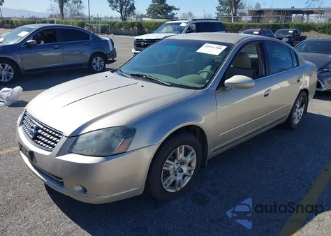 2005 Nissan Altima 2.5 S z USA, uszkodzony, nr VIN 1N4AL11D35C368249